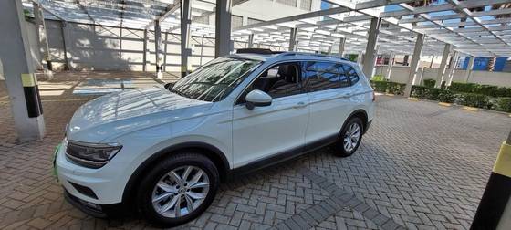 VOLKSWAGEN TIGUAN 1.4 250 TSI TOTAL FLEX ALLSPACE COMFORTLINE TIPTRONIC VOLKSWAGEN TIGUAN 1.4 250 TSI TOTAL FLEX ALLSPACE COMFORTLINE TIPTRONIC